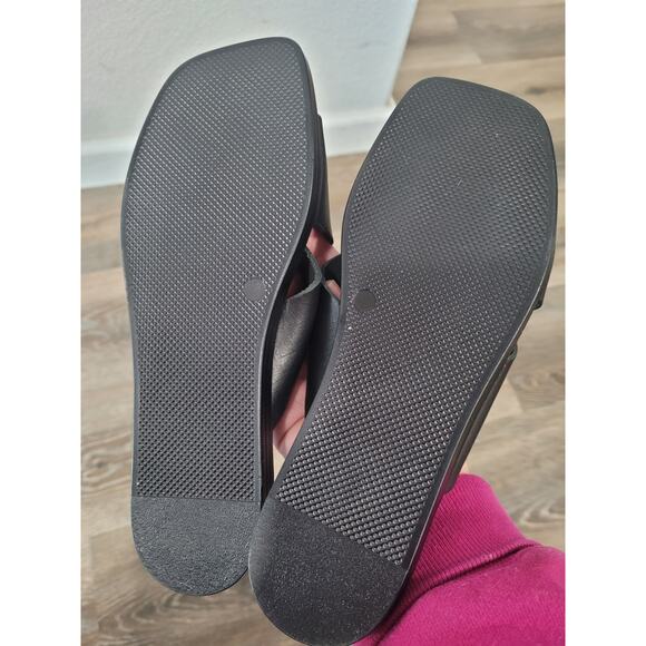 Evereve Women's Black Chai Leather Slide Sandals size 6.5 #4 - Picture 7 of 7